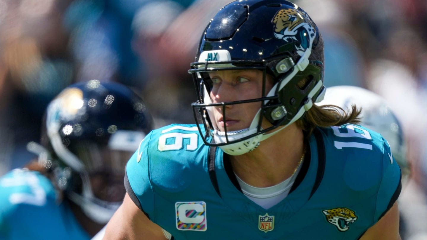 Trevor Lawrence Officially Signs Mega Deal With the Jaguars