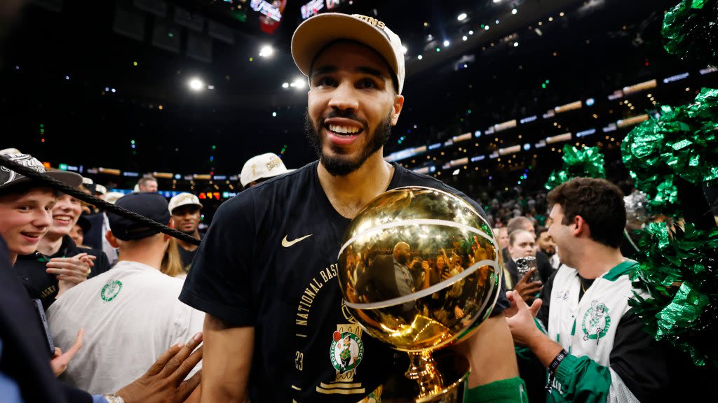 Jayson Tatum unoriginally quoted Kanye West after doing his best post-title Kevin Garnett impression