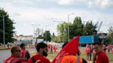 Felixstowe dockers ‘relying on food banks’ as port strike reaches second day