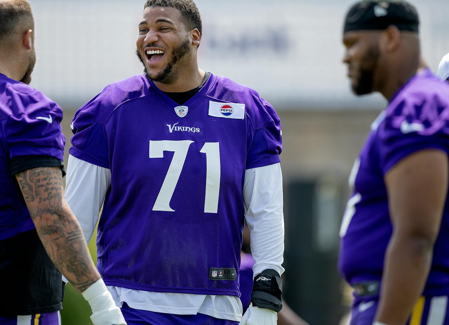 Contract settled, Vikings' Darrisaw sets new benchmarks