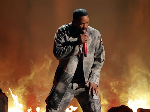Will Smith drops brand new song at BET Awards