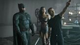 Zack Snyder amenazó a Warner para que retiraran a 2 productores de los créditos de JL: "los destruiré en redes sociales"