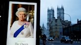 Sport-British soccer criticised for cancelling play after queen's death