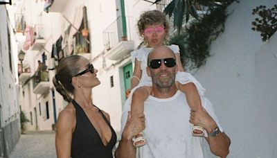 Jason Statham y Rosie Huntington-Whiteley, las vacaciones de una 'familia modelo' en Ibiza