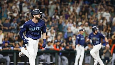 MLB roundup: Mitch Haniger, M's post walk-off win over Tigers