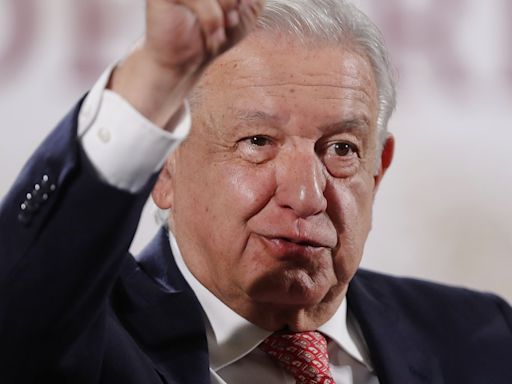 López Obrador, el presidente que actúa como un “candidato más” en la campaña