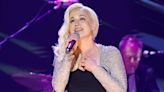 Kellie Pickler returns to stage for the first time since husband Kyle Jacobs' death