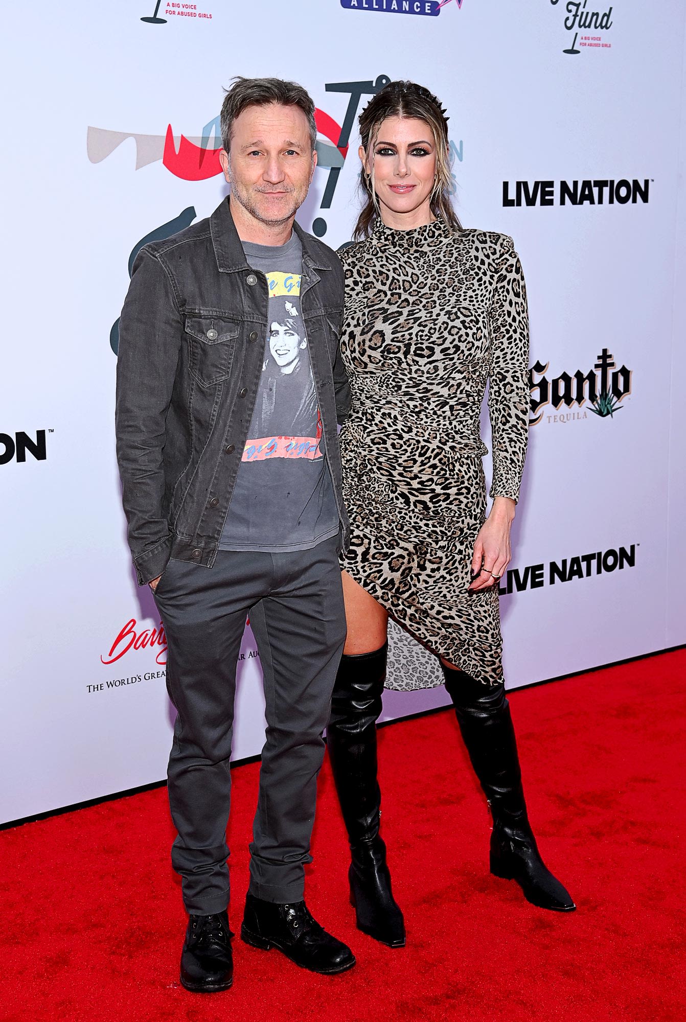 Kelly Rizzo Goes Instagram Official With Boyfriend Breckin Meyer on His Birthday