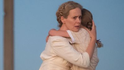 Sarah Paulson Battles Demonic Dust: 6 Things You Need To Know About 'Hold Your Breath'