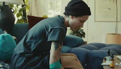 La cantante Halsey anuncia que tiene lupus y leucemia en su nueva canción ‘The End’: “Tengo suerte de estar viva”