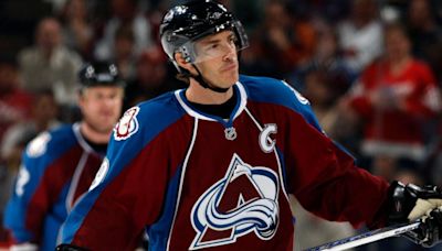 Mark Kiszla: Joe Sakic, Harrison Ford and me. How this knucklehead got mixed up in biggest crisis in Avalanche history