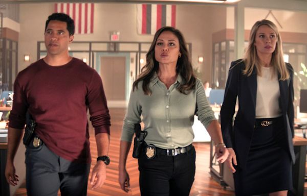 ‘NCIS: Hawai’i’ Star Vanessa Lachey “Gutted”, “Blindsided” By Series Cancellation; Cast & Creators React – Update