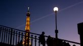 Apagarán temprano luces de Torre Eiffel para ahorrar energía
