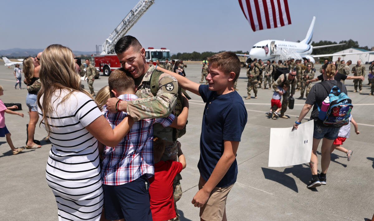 Guard soldiers welcomed home in Santa Rosa after nearly yearlong Mideast deployment
