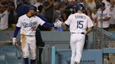 Plaschke: Chasing record wins, red-hot Dodgers need to play it cool