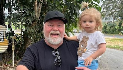 Radio star Kyle Sandilands admits getting drunk scared his toddler son