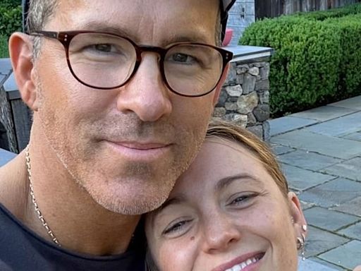 Ryan Reynolds posts pic with wife Blake Lively after her 5th baby joke