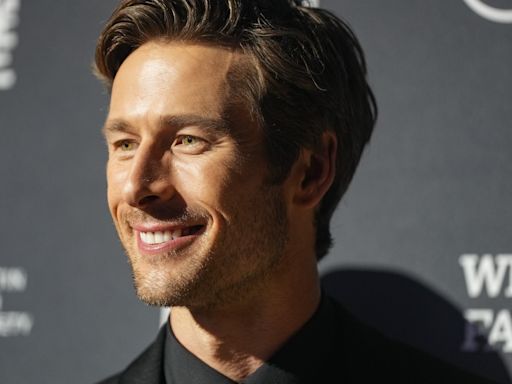 Glen Powell inducted into the Texas Film Hall of Fame, see red carpet photos