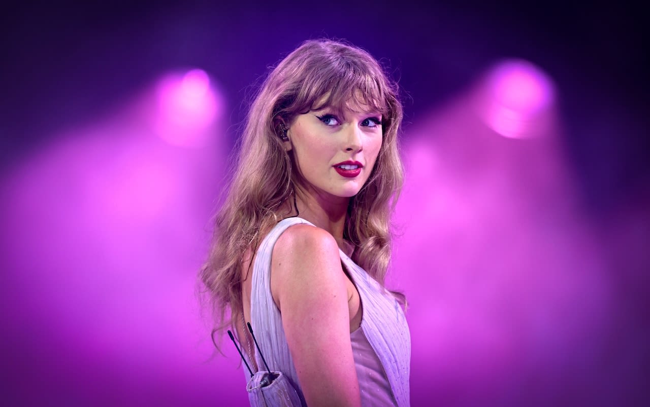 Taylor Swift returns to the U.S. in October, get tickets to the extended ‘Eras Tour’