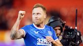 Wanderers sign midfielder Arfield on initial one-year deal
