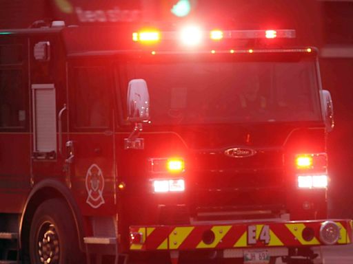 Four hospitalized after north Winnipeg fires