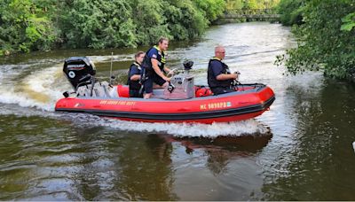 3 people clinging to tree rescued from Huron River in Ann Arbor