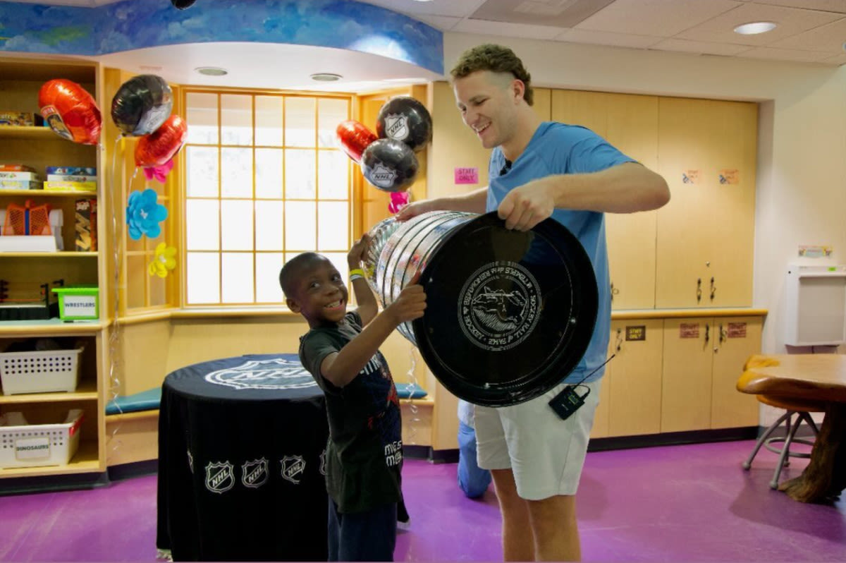 Matthew Tkachuk brings Stanley Cup to St. Louis Children's Hospital for special visit