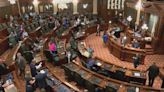 Illinois House of Representatives passes state budget