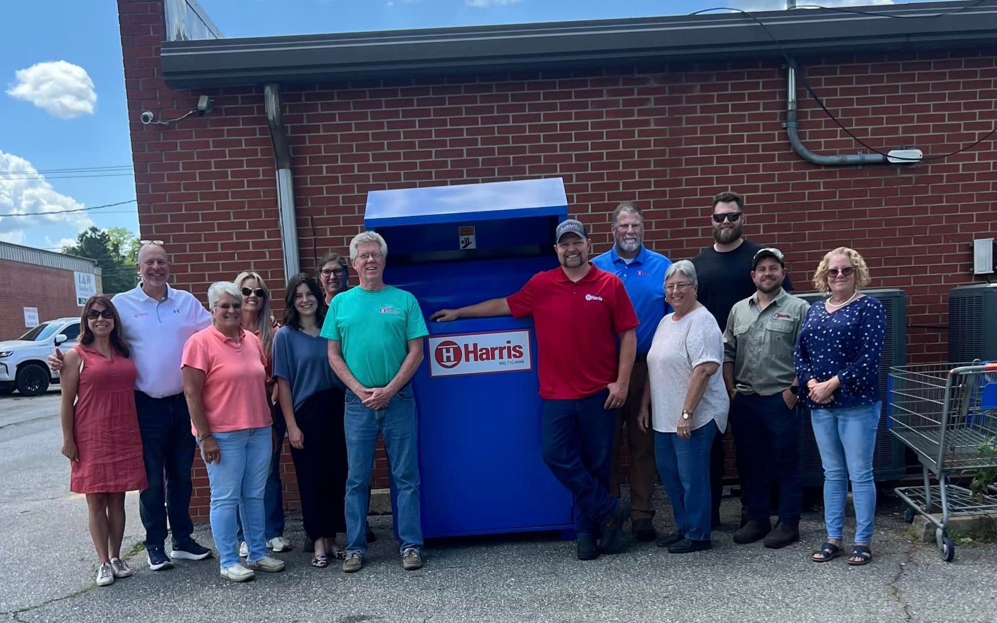 Harris donates a donation bin to Hand of Hope - Cordele Dispatch