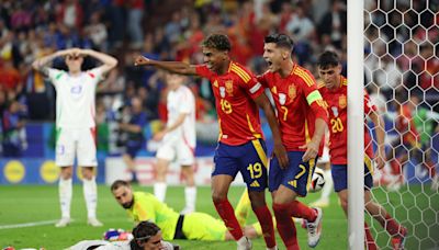 Lamine Yamal appears to hit back at Rabiot as Spain eliminate France