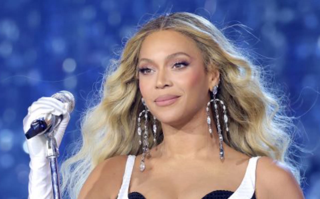 Beyoncé Surprises Her 2-Year-Old Bestie With Flowers