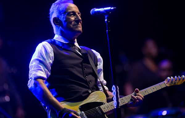 Bruce Springsteen and the E Street Band at Sea Hear Now: Here's the complete setlist