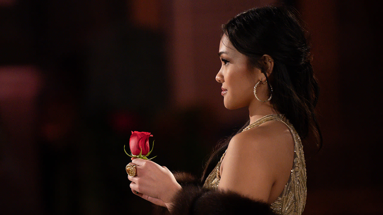 Who Does Jenn End Up With on The Bachelorette? Here’s Whether She Actually Picks [Spoiler]