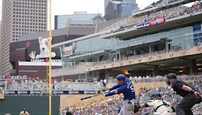 Twins fall to Rangers 6-2 as Cory Seager homers twice