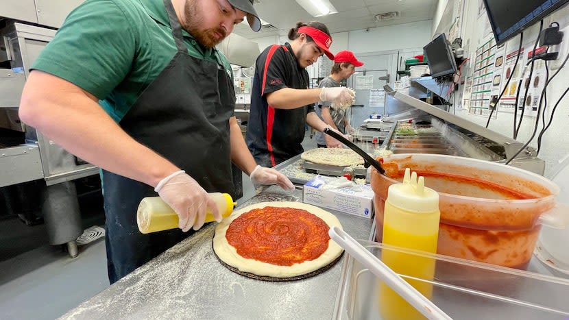 Grand Prairie restaurant stays open despite water supply issues