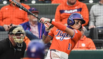 Clemson baseball live score updates vs Charlotte: Tigers face 49ers in nonconference game