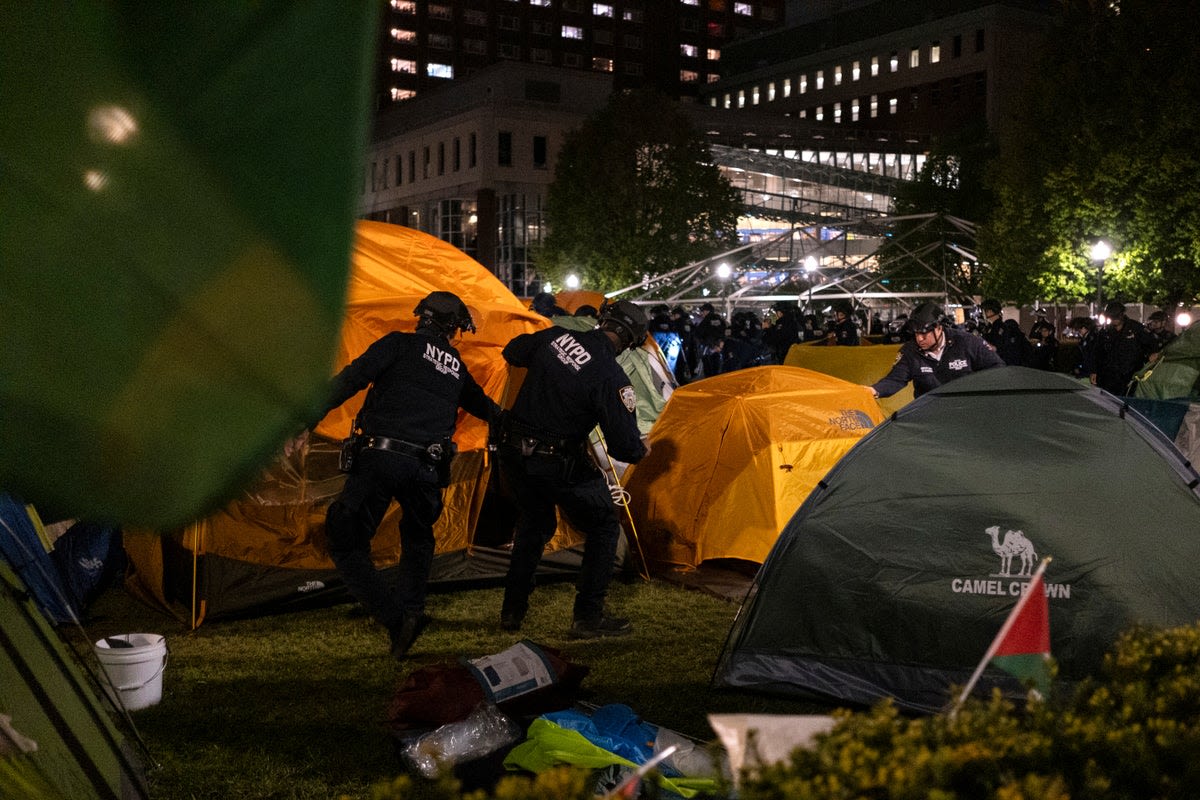 Watch as protests continue at Columbia University after police clear encampment