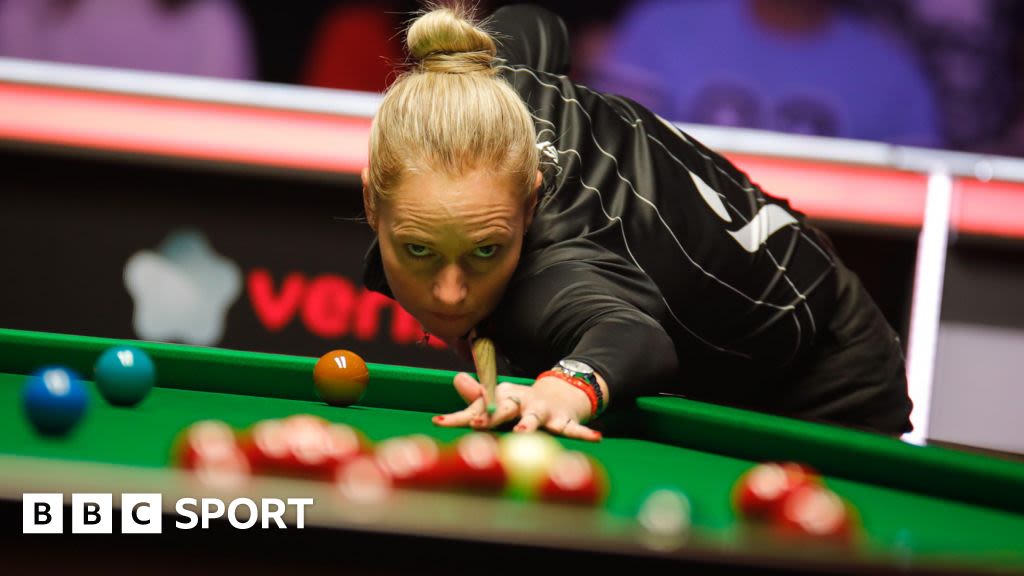 English Open snooker: England's Reanne Evans loses historic match against Thailand's Mink Nutcharut