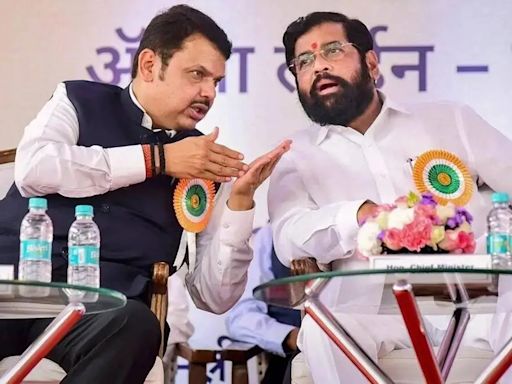 Citing ‘Naxalism in urban areas’, Maharashtra Govt tables Bill