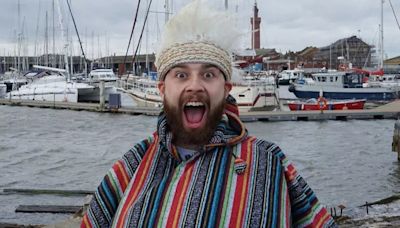 Oil rig worker by day and wacky comedian by night - Meet the man whose comedy is inspired by his hometown of Grimsby