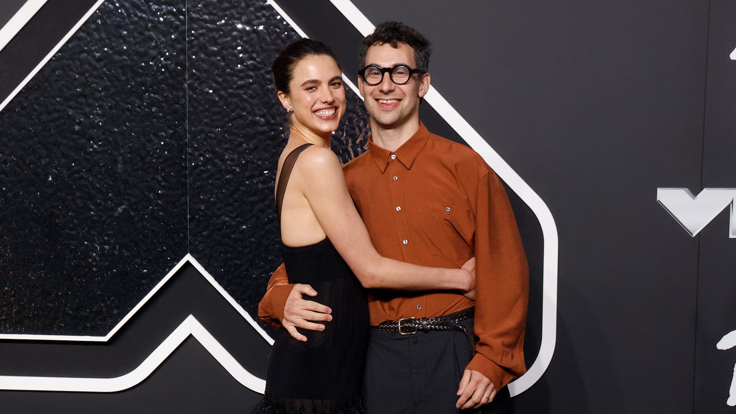 Every Single Detail About Jack Antonoff and Margaret Qualley’s Relationship So Far