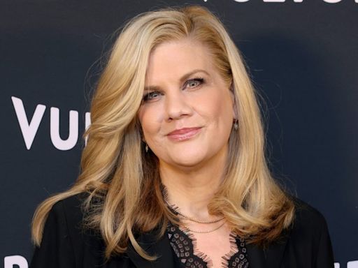 Kristen Johnston Reunites With Chuck Lorre, Joins Leanne Morgan Netflix Comedy Series