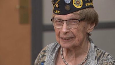 Cherry Hill community celebrates New Jersey WWII veteran turning 100 at luncheon