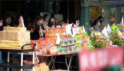 搶中元商機！超商首推「素食普度箱」還能代客拜拜