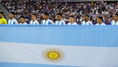 Paris Olympics: Argentina players jeered by crowd during heated football quarterfinal against France