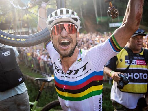 Nino Schurter, abanderado de Suiza en la inauguración de los JJOO de París 2024