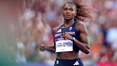 Dina Asher-Smith bounces back to book place in women’s 200 metres final