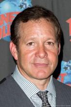 Steve Guttenberg