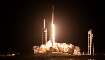 SpaceX guia espaçonave através da reentrada na Terra | Mundo e Ciência | O Dia