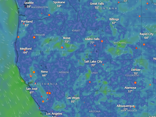 Huge Oregon wildfire sparks mass evacuations - mapped